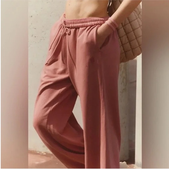 NWOT 🩷 sold out color 🩷 Free People FP Movement All Star Pants (size XS) - Picture 3 of 15